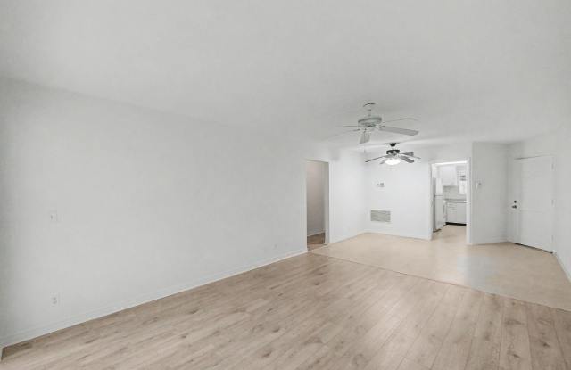 3 Westwood Avenue Gallery 3