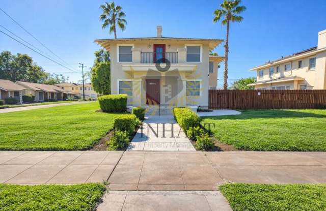 1105 North College Avenue photos photos