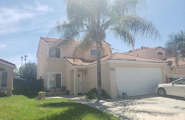 3 bedroom, 2 bathroom home available! photos photos