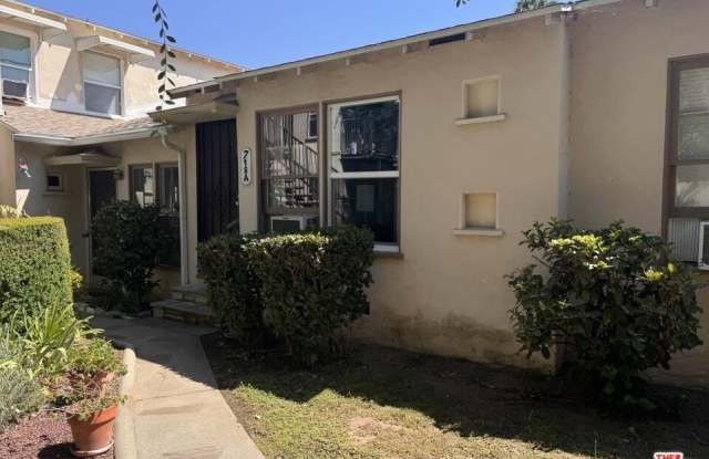 718 Brent Ave photos photos