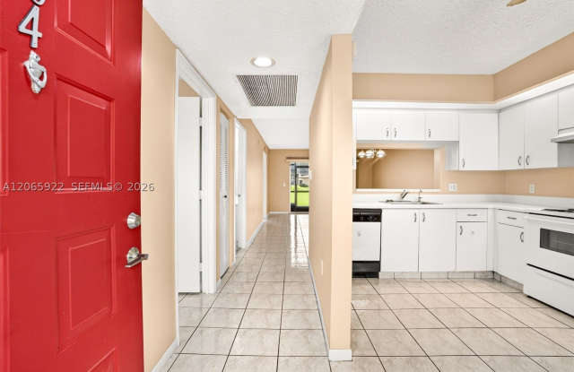 12755 SW 16th Ct Gallery 4