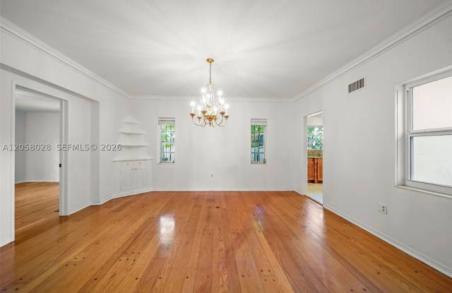 5842 Alton Rd Gallery 4