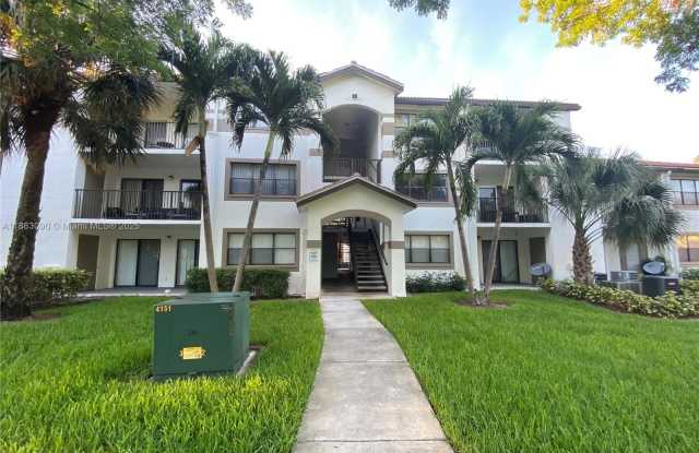 630 S Park Rd - 630 South Park Road, Hollywood, FL 33021
