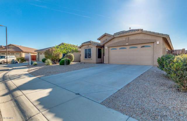 32062 N CHERRY CREEK Road Gallery 3