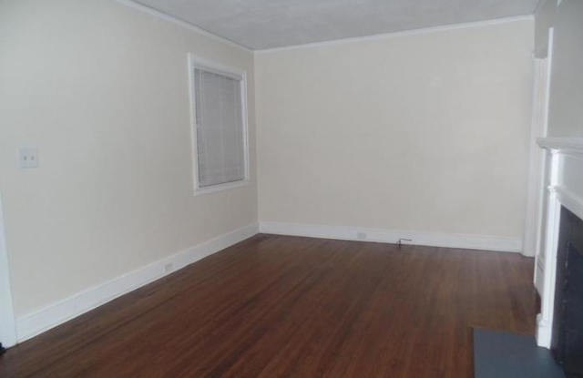 613 McDonald Avenue Gallery 3