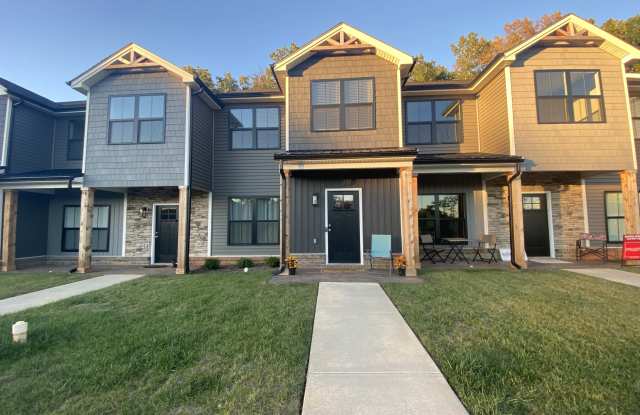 140 Sunburst Villa Drive - 1 photos photos