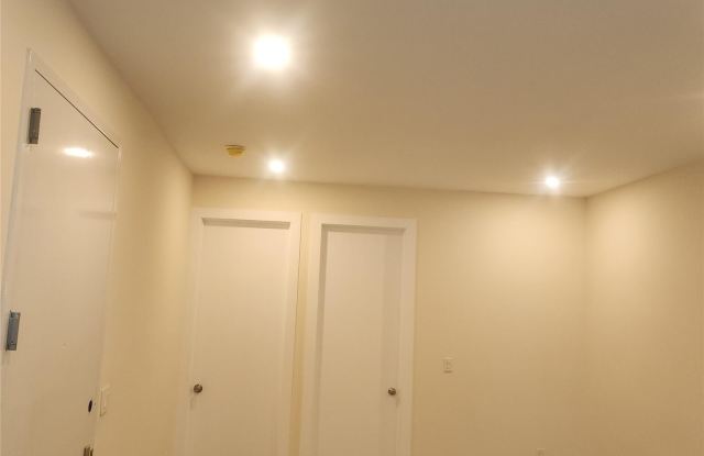 93 Elliott Avenue Gallery 3