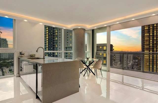 1080 Brickell Avenue photos photos