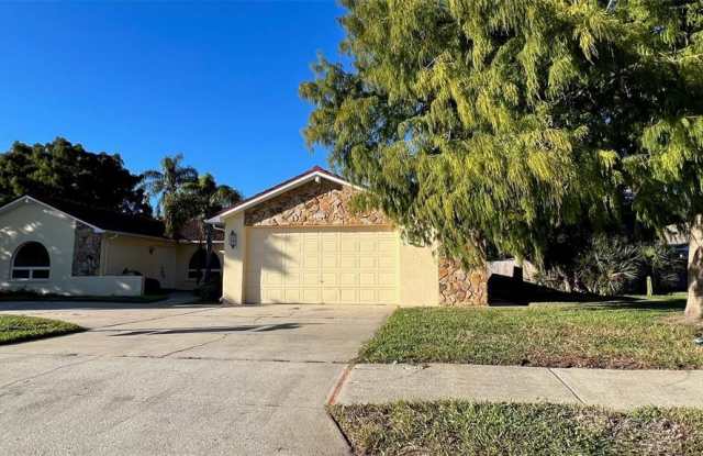 7927 SYLVAN DRIVE Gallery 3