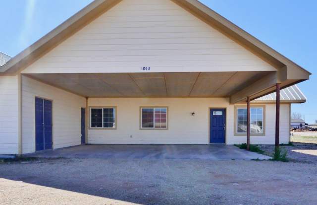 1101 SW 2nd ST - B - 1101 Southwest 2nd Street, Andrews, TX 79714