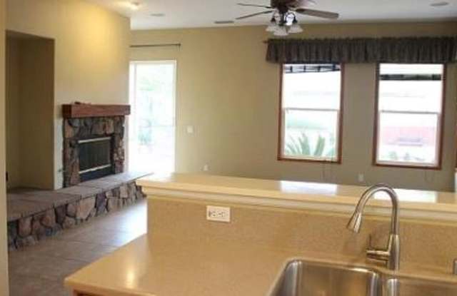 2504 Dundee Gln, Gallery 4