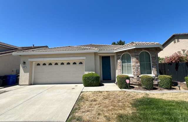 Dream home nestled on a quiet cul-de-sac in Elk Grove photos photos