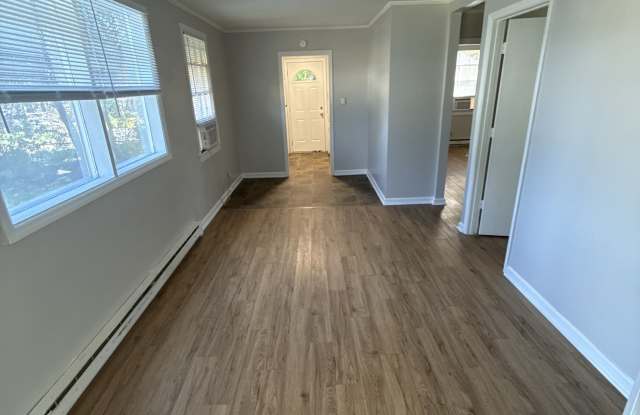 1821 Gatewood Avenue Gallery 1