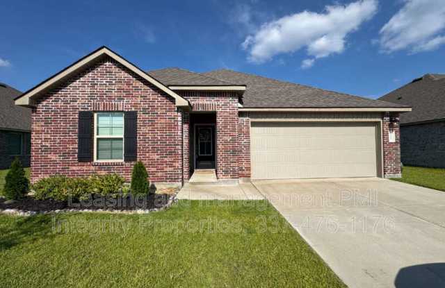 113 S Lakepointe Dr - 113 South Lakepointe Drive, Lafayette, LA 70506