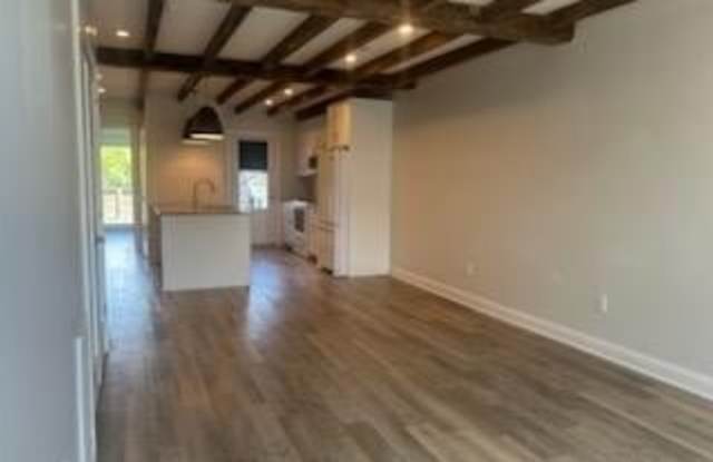 134 Warren Street unit: 2Nd - 134 Warren Street, Hudson, NY 12534