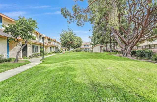 5950 Imperial Highway Gallery 3