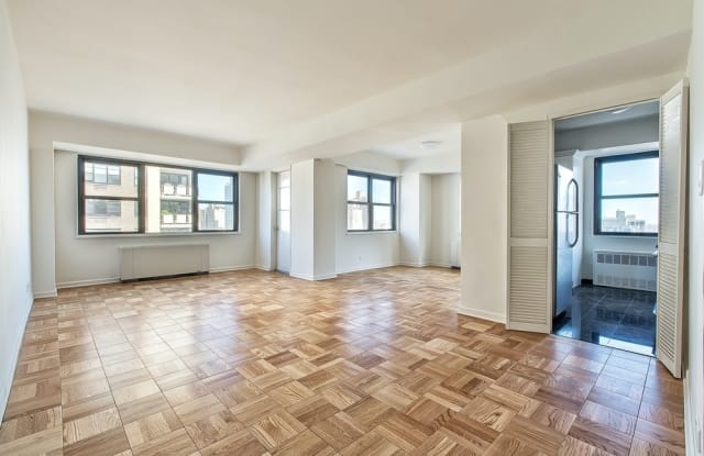 305 East 86th St - 305 E 86th St, New York City, NY 10028