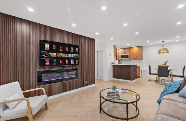 FULLY FURNISHED Calabasas 1 Bedroom Condo - 4710 Park Granada, Calabasas, CA 91302