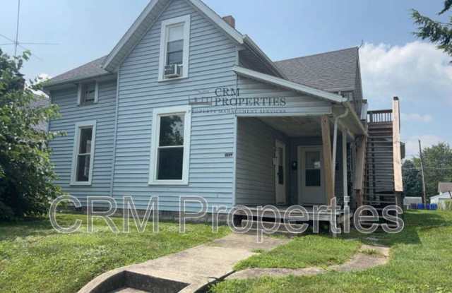 1039 S Washington St photos photos