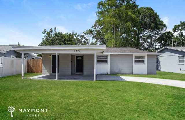 5577 89th Avenue photos photos