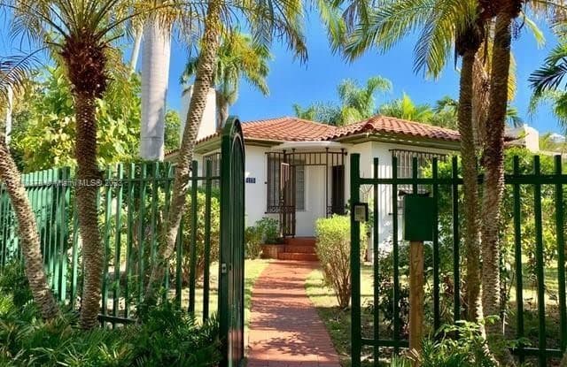 175 SW 25th Rd - 175 Southwest 25th Road, Miami, FL 33129