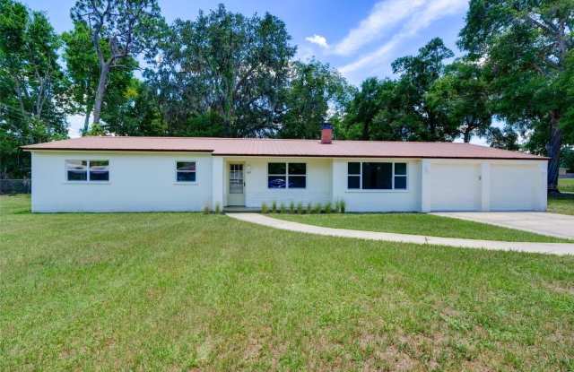 305 SUNSET DRIVE photos photos