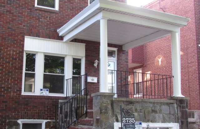 2735 CHESTERFIELD AVE photos photos