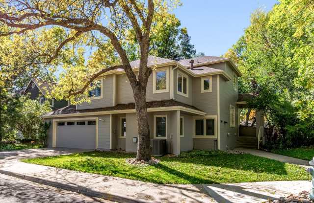 Beautiful 4 Bedroom and 4 Bath Home - Meadow Glen - Boulder Gallery 1