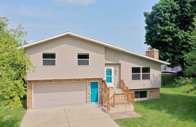 406 4th Avenue Northeast photos photos