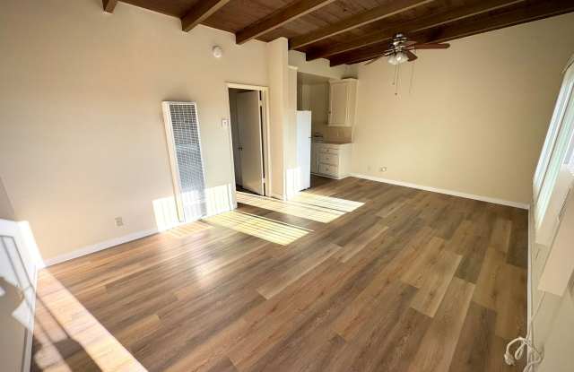 MAPLE APARTMENTS photos photos