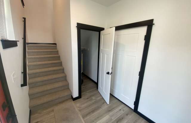 2977 Fen Way - B Gallery 2