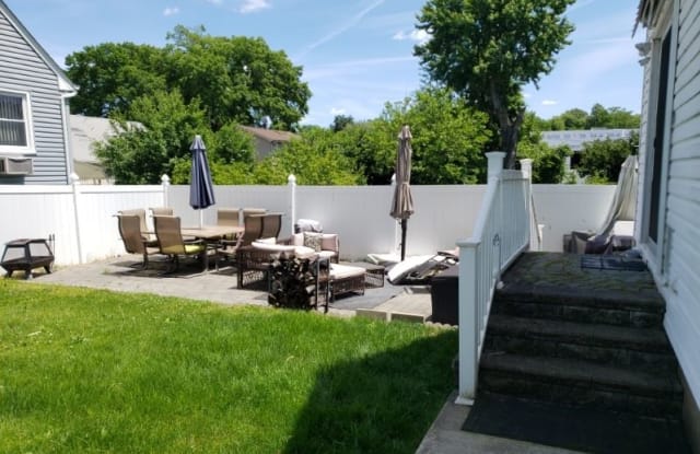 569 Linden Ave B - 569 Linden Ave, Bergen County, NJ 07666