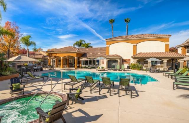 Tuscany Ridge photos photos