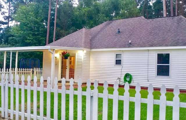 1457 Dorothy St photos photos