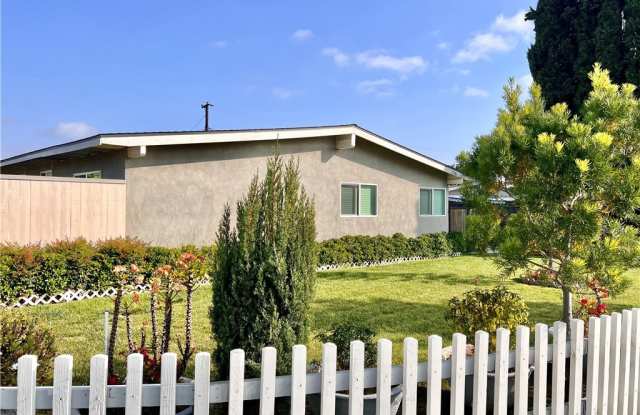 1706 S Conlon Avenue Gallery 2