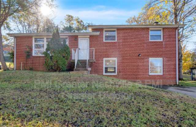 385 Bonnavale Dr - 385 Bonnavale Drive, Nashville, TN 37076 385 Bonnavale Dr - 385 Bonnavale Drive, Nashville, TN 37076