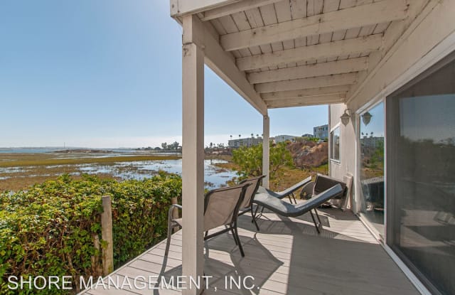 3995 CROWN POINT Dr.  #39 - 3995 Crown Point Drive, San Diego, CA 92109