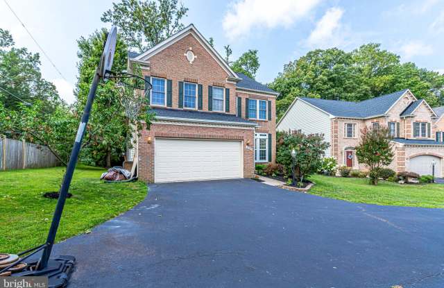 8585 BEATRICE COURT - 8585 Beatrice Court, West Springfield, VA 22152