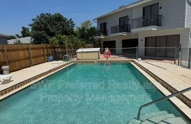 4318 Southeast 5th Avenue photos photos 4318 Southeast 5th Avenue photos photos