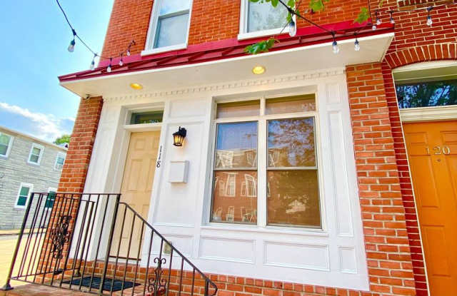 Stunning End-of-Group 3bed/3.5ba Patterson Park Home - 3000+ Square Feet with a large yard! photos photos