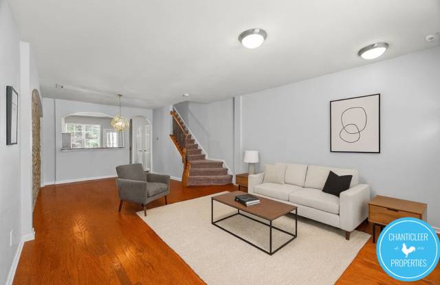 3100 Berkeley Springs Place - 1 Gallery 4