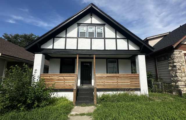 2802 Monroe Avenue photos photos
