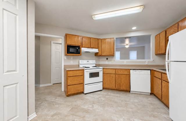 2517 Sleepy Hollow Ln Gallery 4