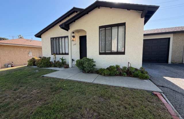 2 Bed, 1 Bath single story duplex photos photos