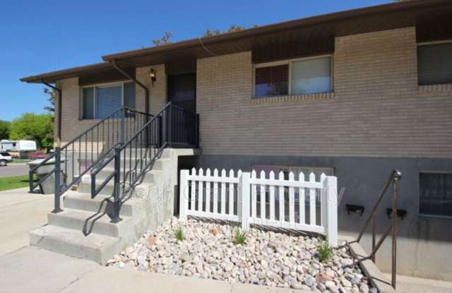 756 Wayne Ave - 756 Wayne Avenue, Pocatello, ID 83201