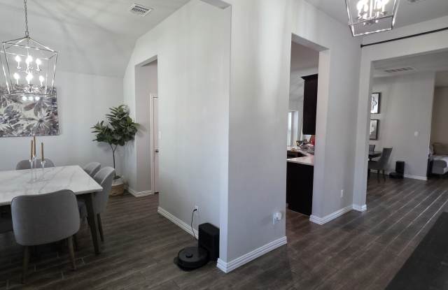 15054 Stagehand Drive Gallery 4