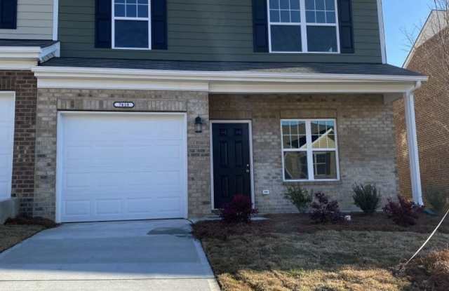 Spacious 2 Story, 3 Bed, 3 Bath Townhome near UNCC photos photos