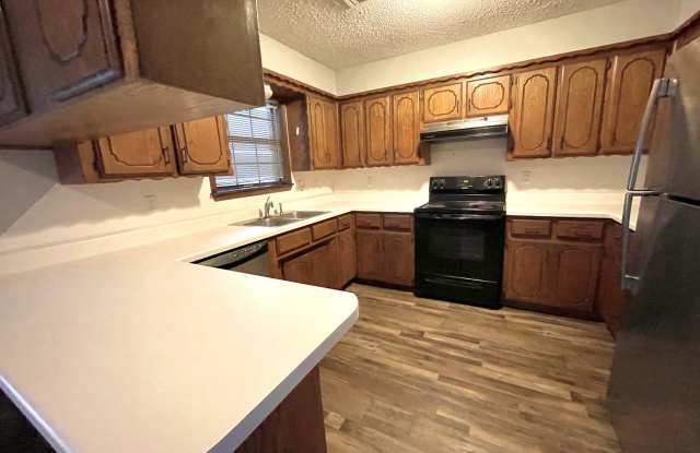 1417 Hargrove Gallery 2