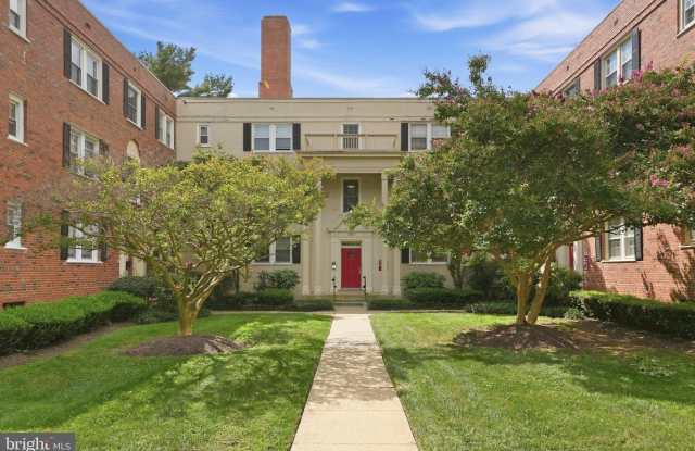 3923 PENNSYLVANIA Avenue SE Gallery 1