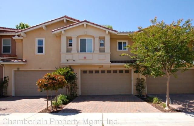 1390 Isabella Way - 1390 Isabella Way, Vista, CA 92084